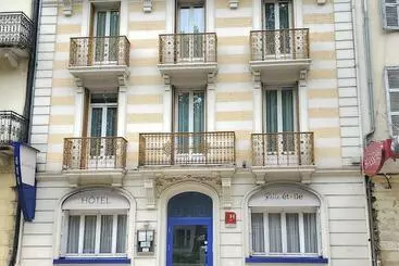 Hotel Logis Hôtel Belle Etoile Vichy