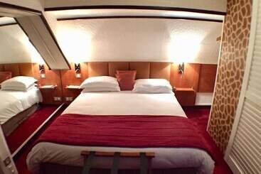 Hotel La Villa St Laurent   Bergerac