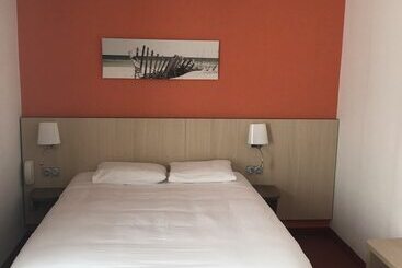 هتل Mille Saveurs