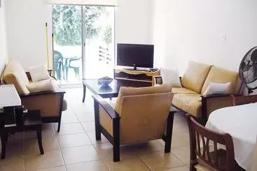 Apartamentos turísticos 2 Bedrooms Apartment With Shared Pool And Wifi At Mandria 1 Km Away From The Beach