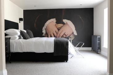 Swain House Boutique B&b