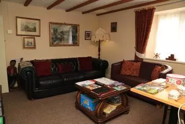 Ladywood House Bed And Breakfast