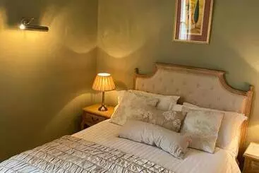 Lodge Farm Bed & Breakfast