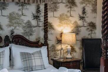 Hotel The George Inn