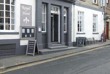 בית מלון כפרי The Royal