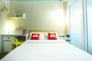 هتل Zen Rooms Farrer Park