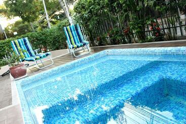 Hotel Color House Santa Marta