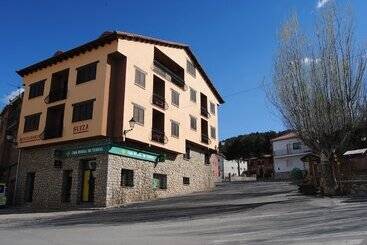 בית מלון כפרי Suiza