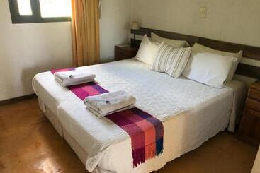 فندق Tikaykilla Lodge & Wines