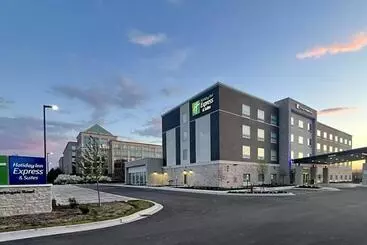 ホテル Holiday Inn Express & Suites Chicago Schaumburg, An Ihg
