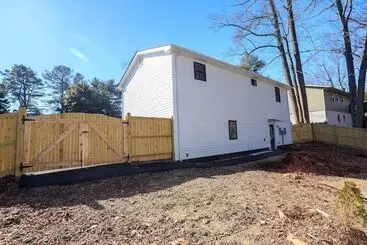 Majatalo Spacious La Plata Escape