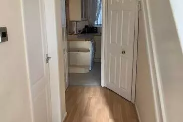 レジデンス Stunning 3 Bed House In Cheadle