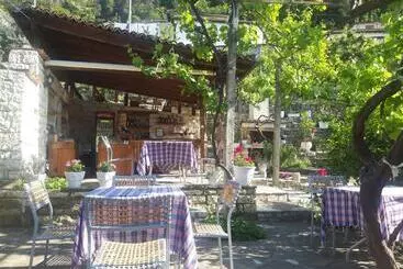 Guesthouse & Hostel Lorenc