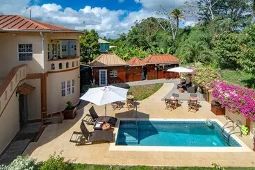 پانسیون Valley Breeze Guest House