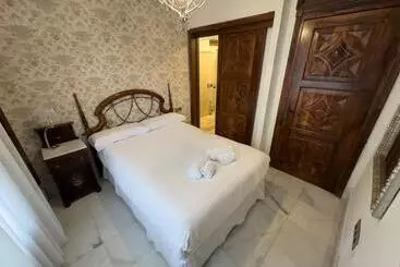Bed and Breakfast Suite Comares