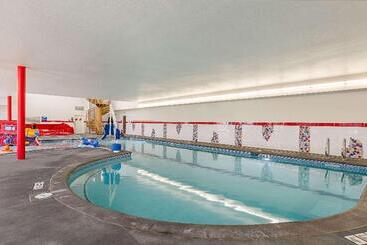 هتل Comfort Suites Loveland