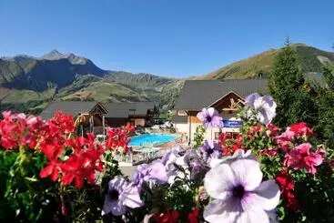 Hotel Goélia Les Chalets Des Marmottes