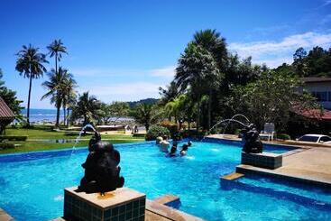 酒店 Koh Chang Bailan Beach Resort