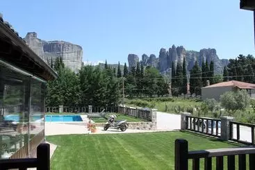 Apartament Monastiri Guesthouse