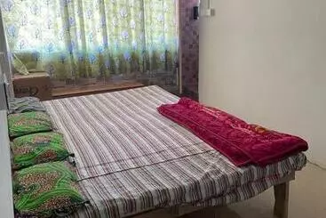 Hotel Satsangi
