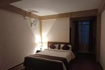 Hôtel Aroma Inn