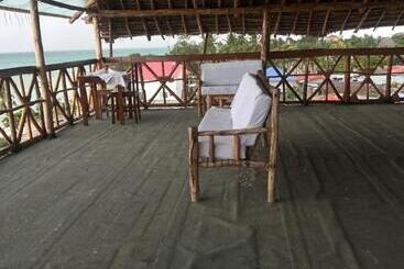 هتل Kassandra Beach