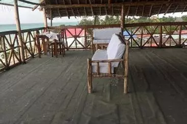 هتل Kassandra Beach