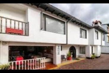 Pension (Hôtel basse catégorie) Chia Casa