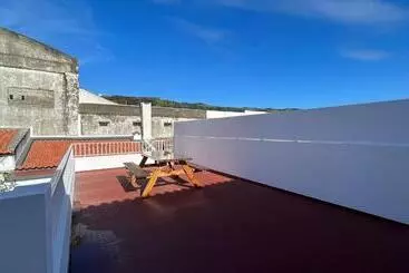 پانسیون Espírito Azul Guest House Rooms To Rent, 2 Minutes Walking From The Beach, Marina And Our Dive Cen