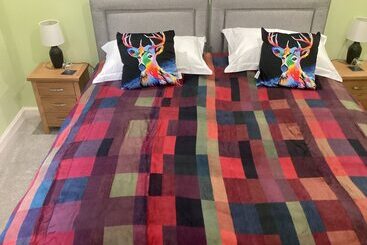 Taigh Sealladh Fèidh B&b