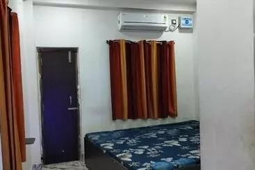 Hotel Baidyanath Ashram
