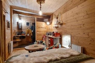 مبيت وإفطار La Cabane Et Spa Chez Jules