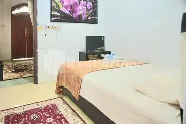 هتل Fanta Home At Pronojiwo Lumajang Redpartner