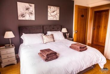 Aamiaismajoitus (B&B) Samona