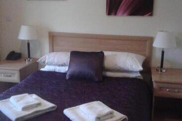 Cottage Lea S Country Hotel & Restaurant