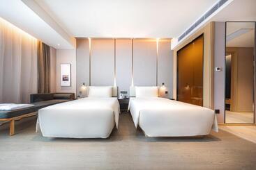 Atour Hotel Shenzhen Guangming New City