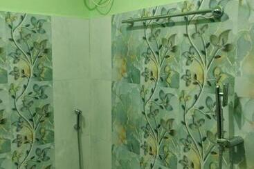 Hotel Bamni Tourist Lodge