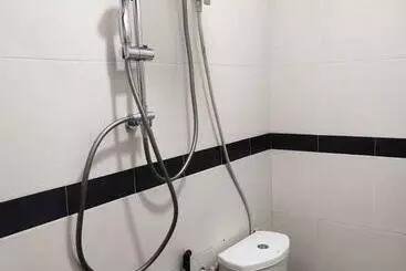 ユースホステル Bulat Cottage