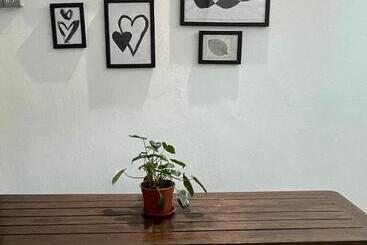 Pensió Guest House Feel At Home Near A Famosa Fortress & Stadhuys