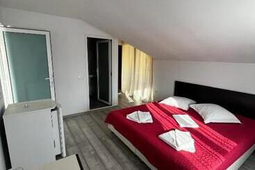 Pensió Vila Iris Mamaia Nord