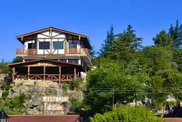 Majatalo Hosteria El Ceibo