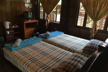Otel Baan Kong Homestay