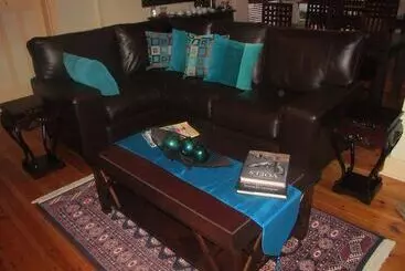 Bed & Breakfast Aquamarine Guest House