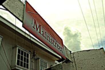 Mainstreet Pension House By Reddoorz