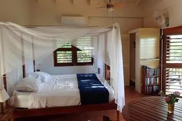 Hotel Two Bays Beach Villa Apartment And Studios