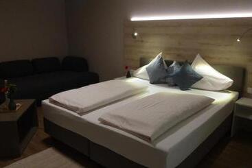 Hotel Seegasthof Breineder   Familien & Seminar