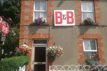Bridge View B&b