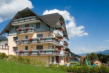 Hotel Neuwirt