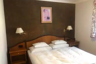 ホテル Schaus Lüftenegger   Apart Zirbenpension
