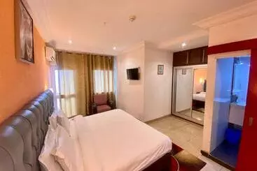 Fini Hotel Bobende
